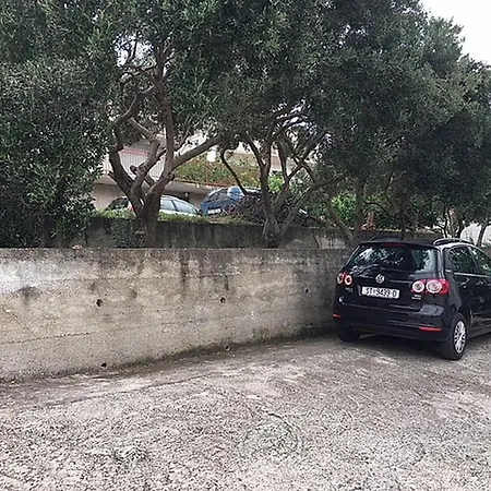 Apartments By The Sea Okrug Donji, Ciovo - 7607 Lägenhet *